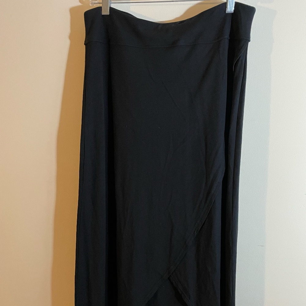 Athleta Front Wrap Ribbon Skirt Midi Length Soft Jersey - Black